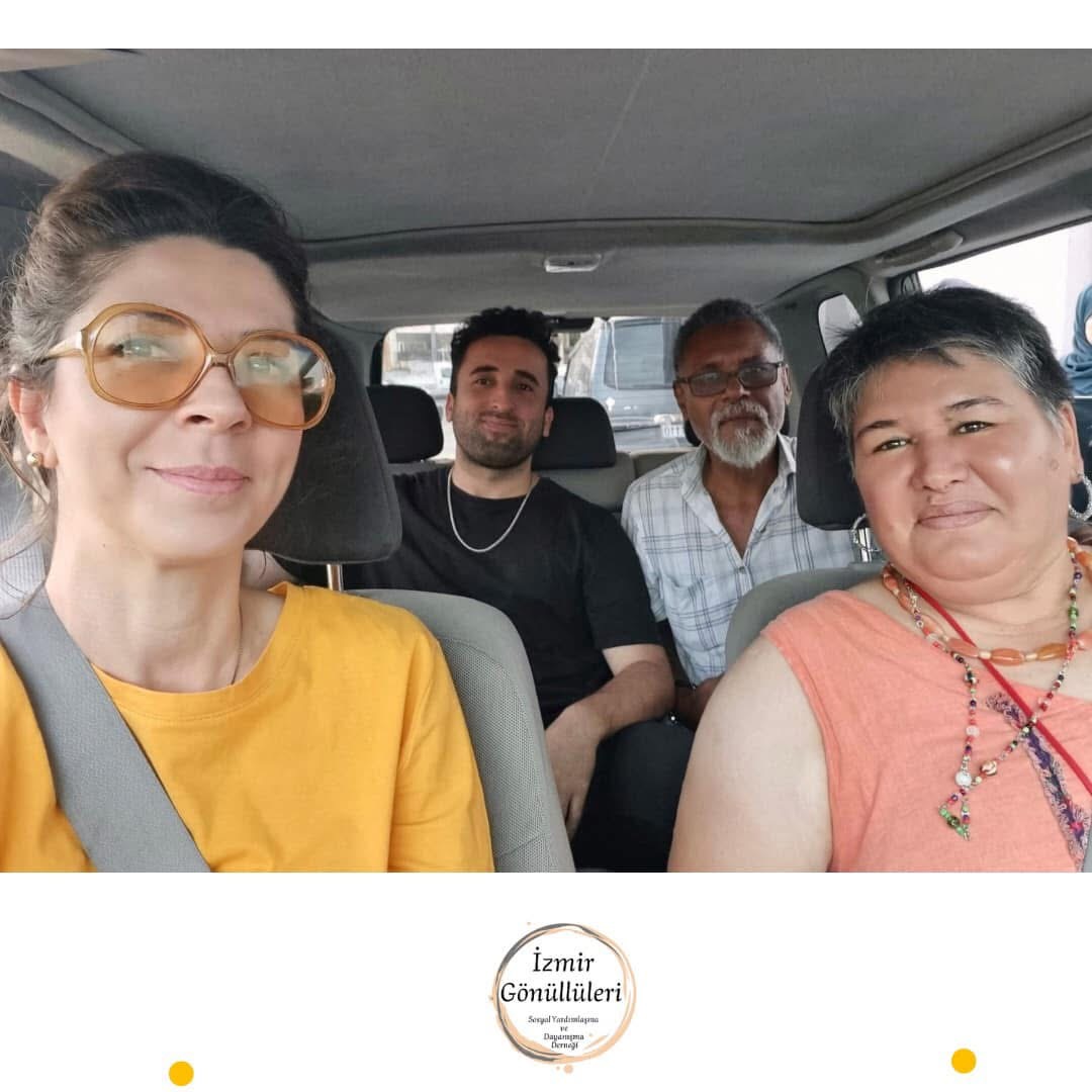 İzmir Gönüllüleri Gıda Marketi ve Gıda Dağıtımları